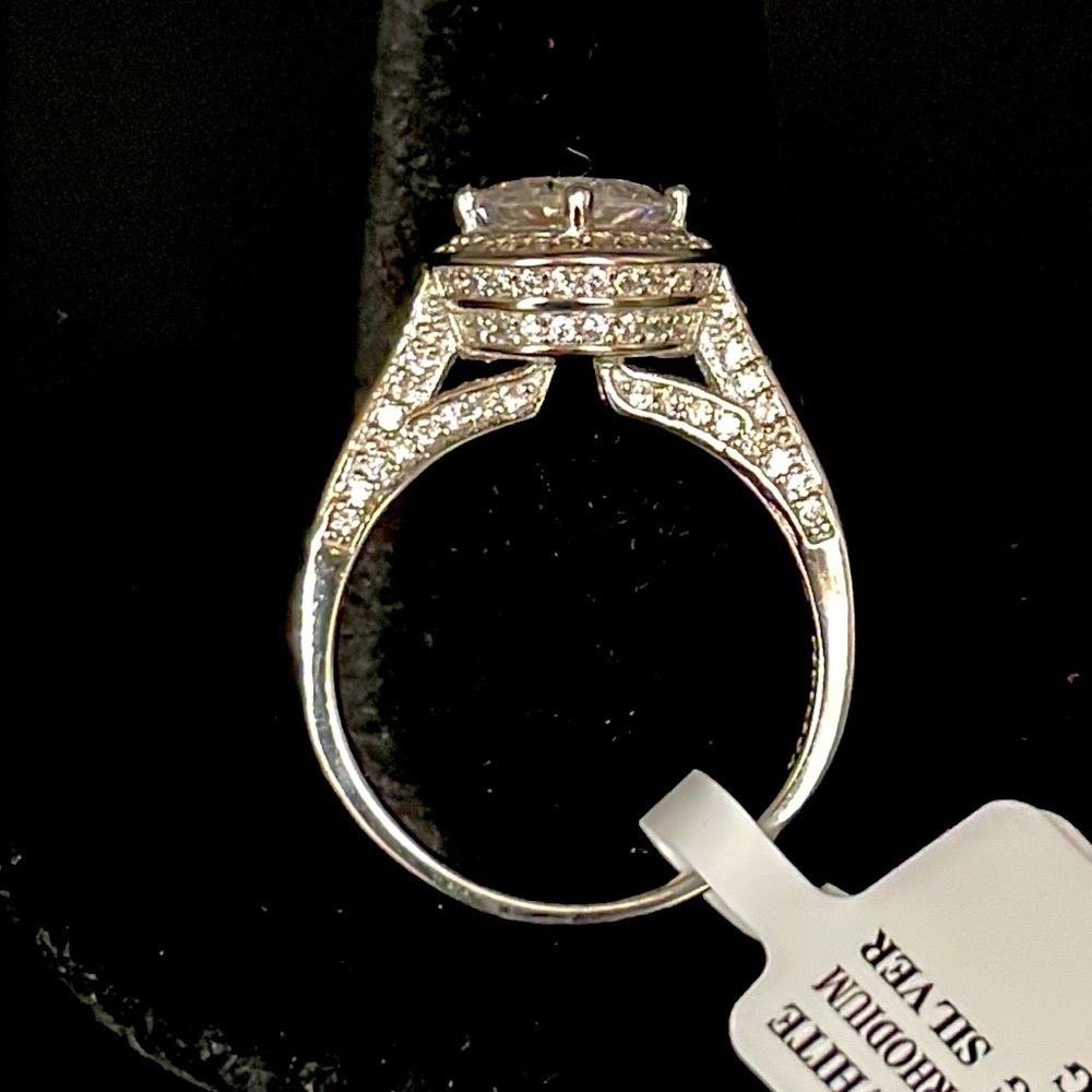 🆕🌸Bella Luce White Simulated Diamond Sterling Silver 925 Ring Sz 10 NWT - Picture 3 of 6